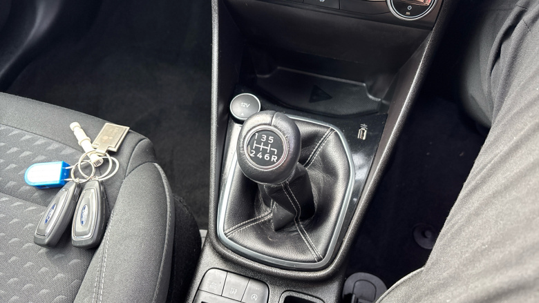 Ford Fiesta 1.0 EcoBoost Titanium 5dr Petrol Hatchback